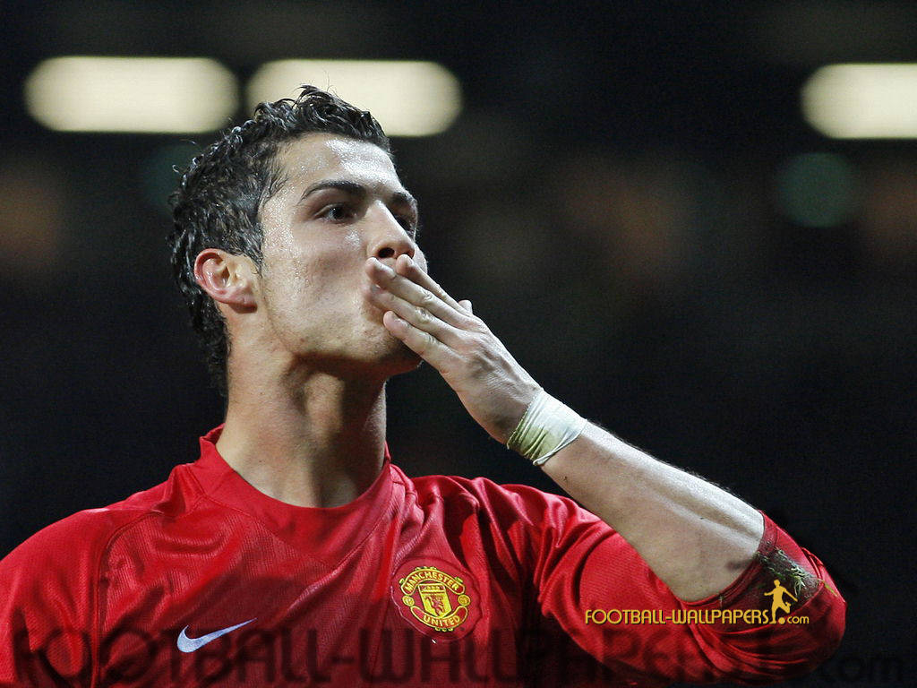 Cristiano Ronaldo Blows A Kiss Wallpaper