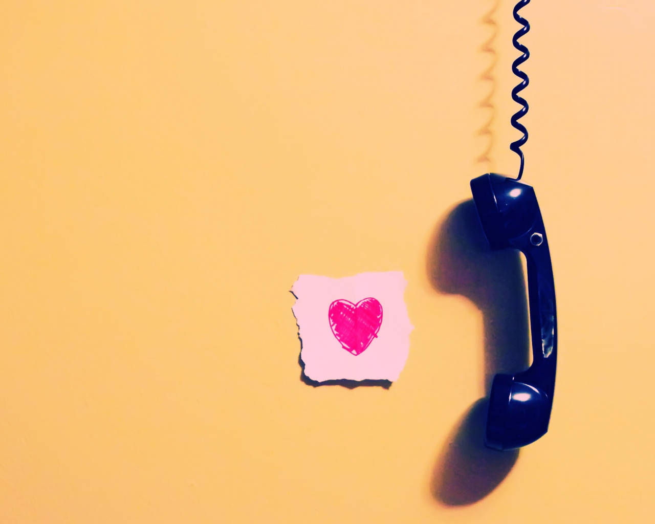 Cute I Love My Girlfriend Heart And Telephone Wallpaper