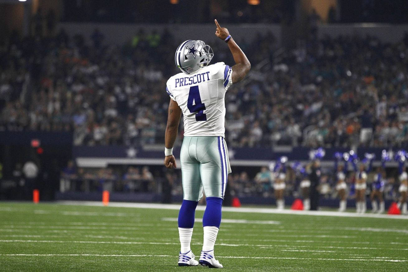 Dak Prescott Victory Pose Wallpaper