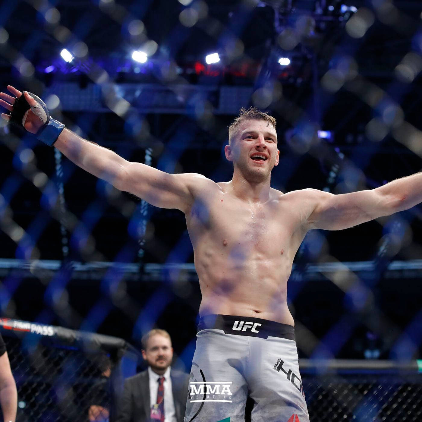 Dan Hooker Behind The Octagon Wallpaper