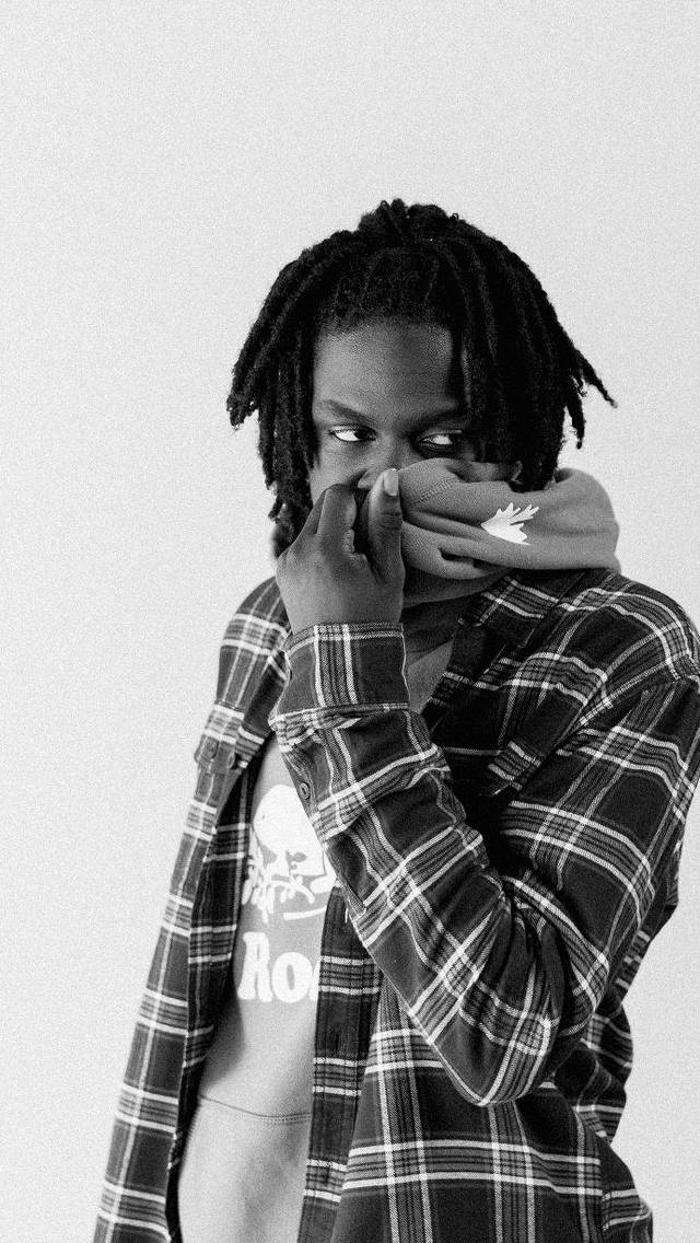 Daniel Caesar Roots Black And White Wallpaper