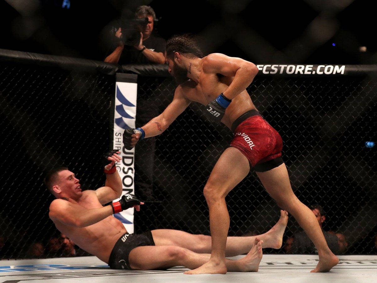 Darren Till Falling From Punch Wallpaper