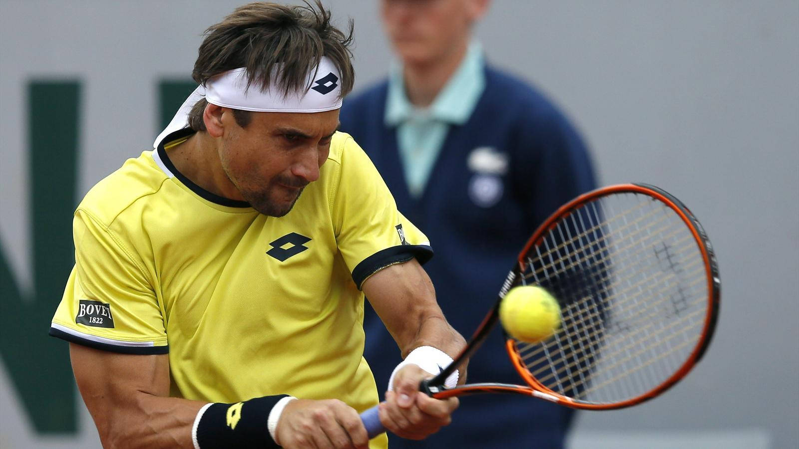 David Ferrer In Action With Double Hand Stroke Wallpaper