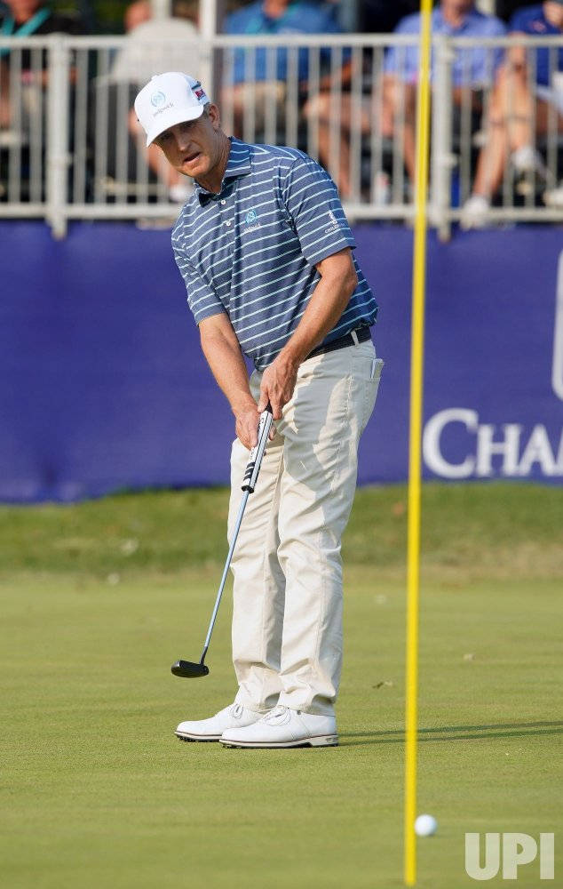 David Toms Golf Stance Wallpaper