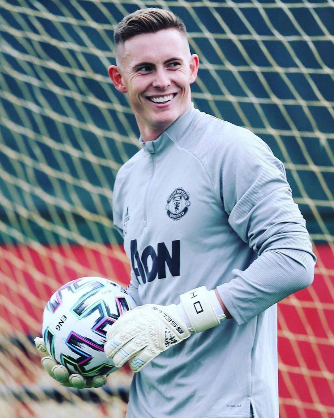 Dean Henderson Grinning Wallpaper