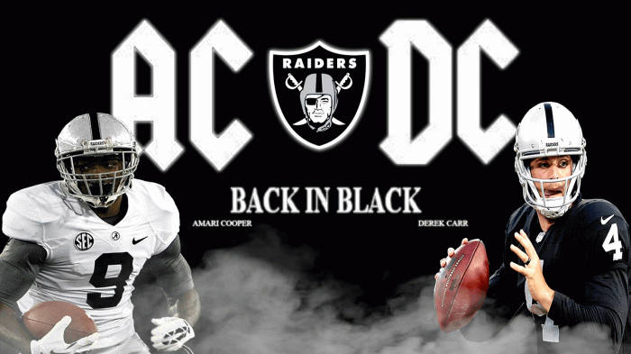 Derek Carr Back In Black Wallpaper