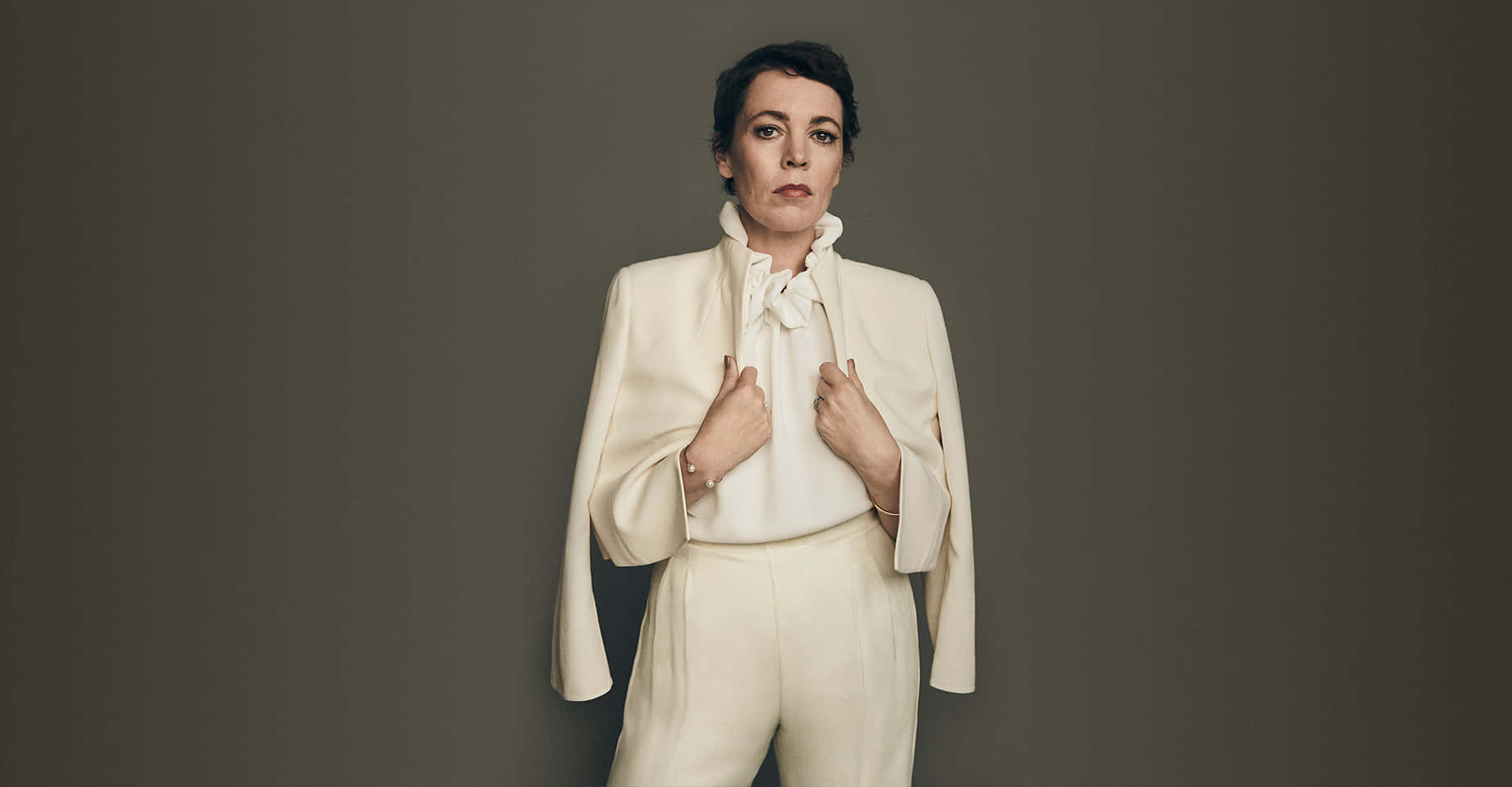 Elegant Olivia Colman Posing At An Event Wallpaper