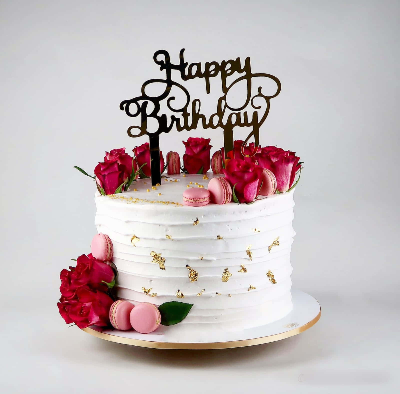 Elegant White Birthday Cakewith Red Roses Wallpaper