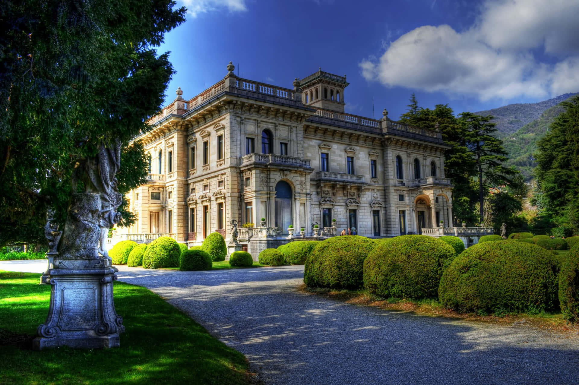 Enchanting Villa Erba Mansion In Italy Wallpaper