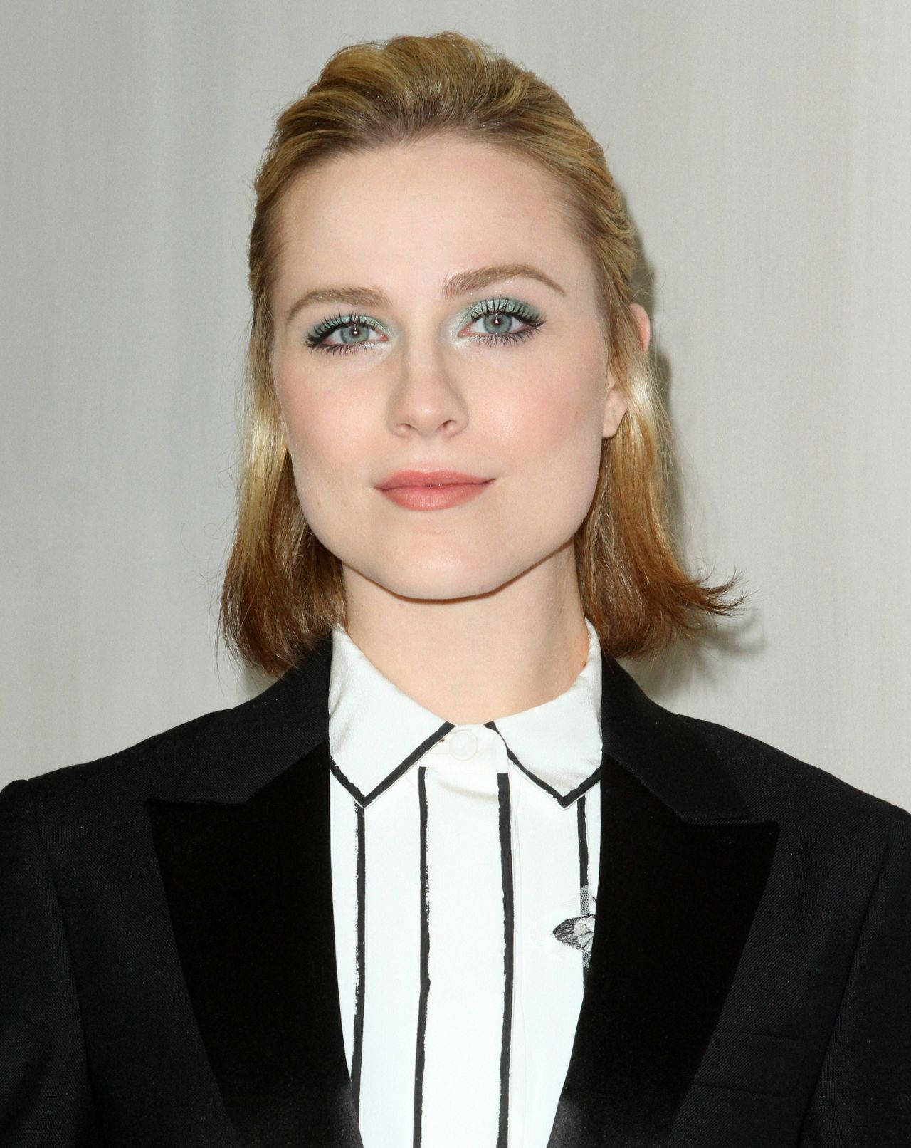 Evan Rachel Wood At The Hammer Museum Gala 2017. Wallpaper