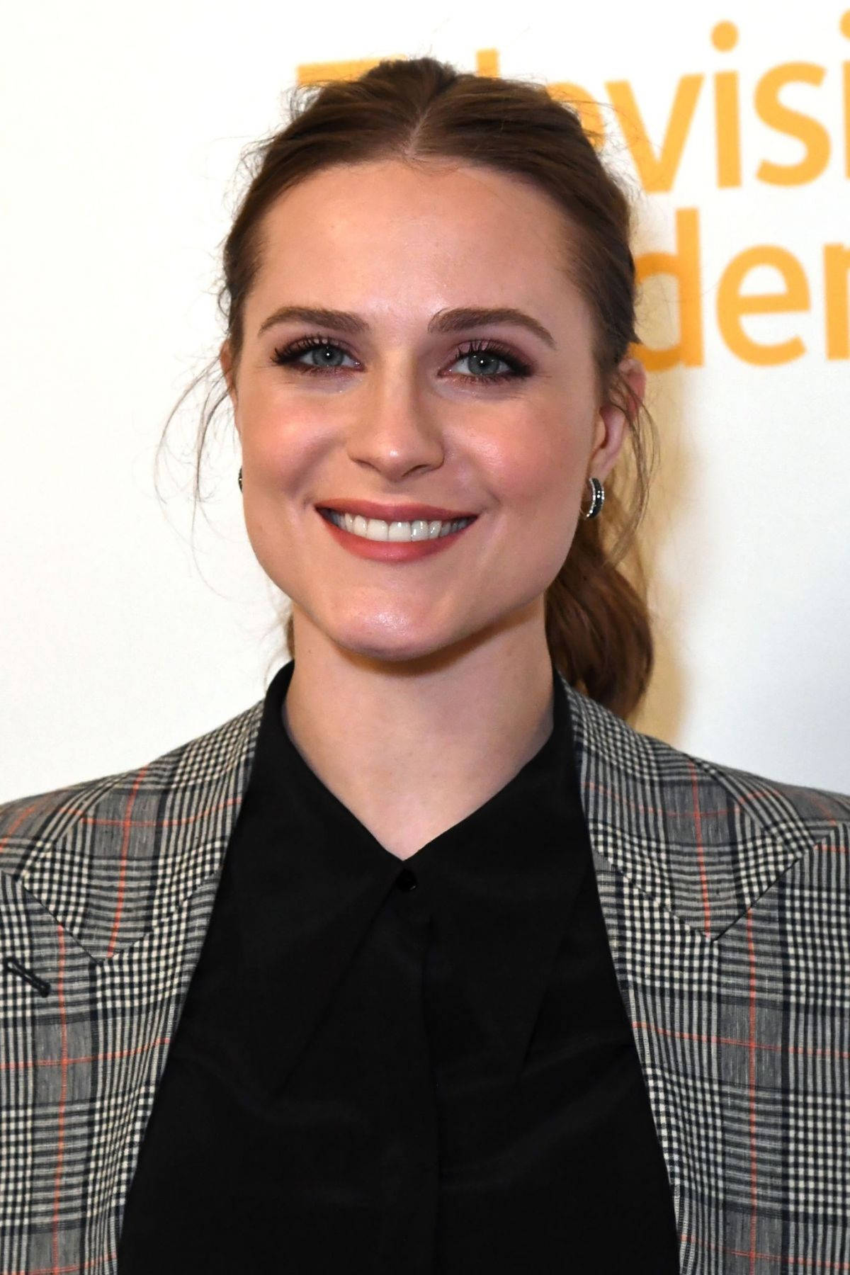 Evan Rachel Wood Smile Westworld Screening Wallpaper