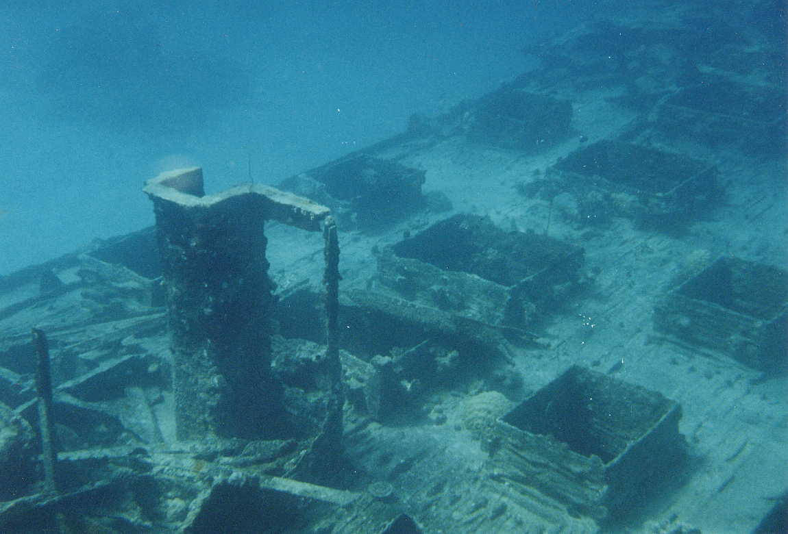 Explore The Depths - Underwater Shipwreck Of Marshall Islands Wallpaper