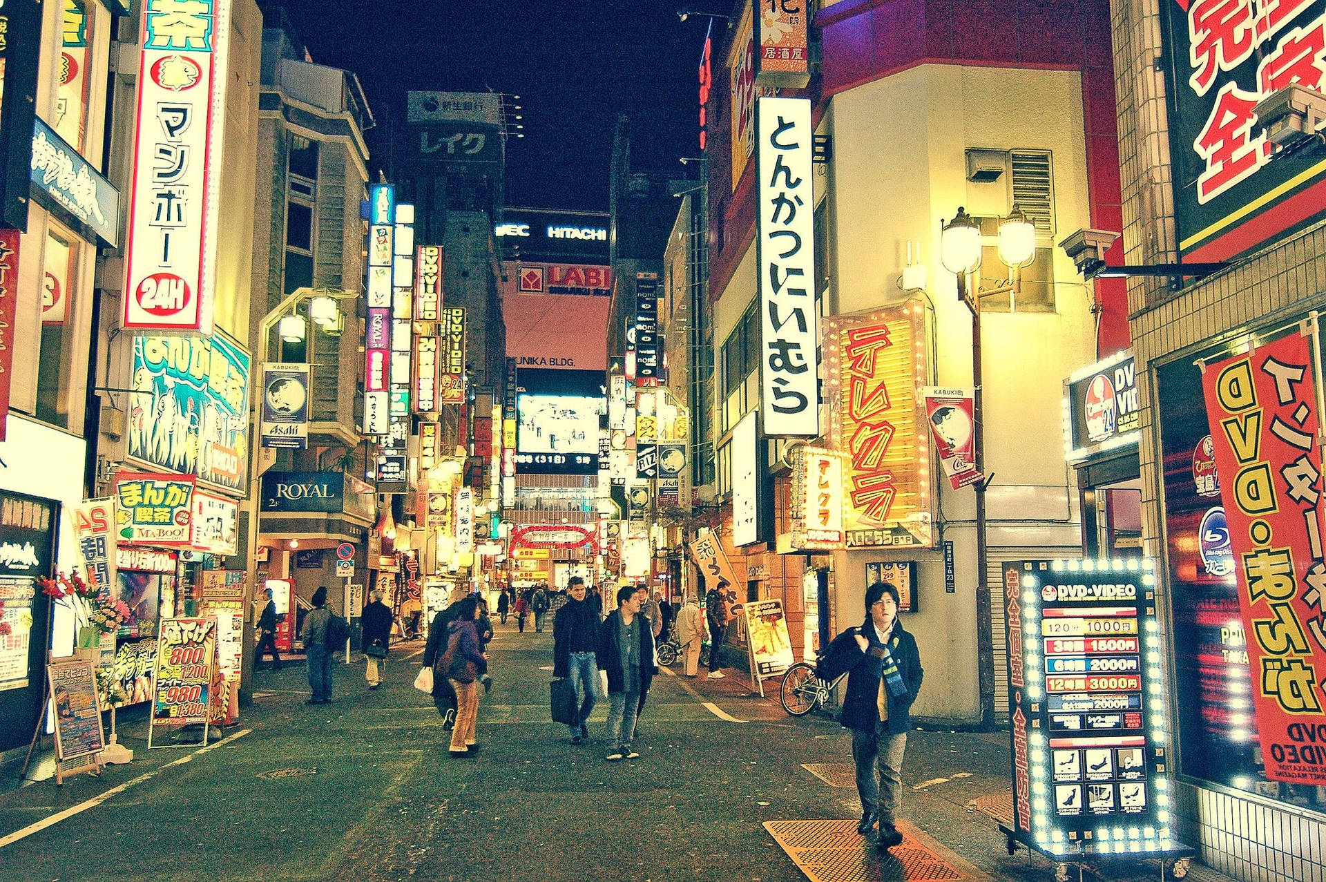 Exploring The Hustle And Bustle Of Tokyo Wallpaper