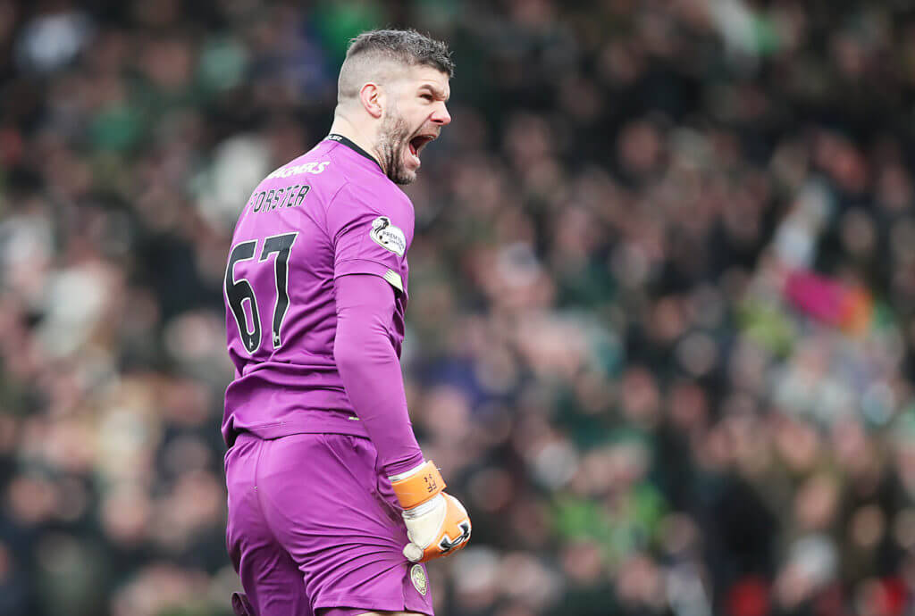 Fraser Forster Screaming Side View Wallpaper