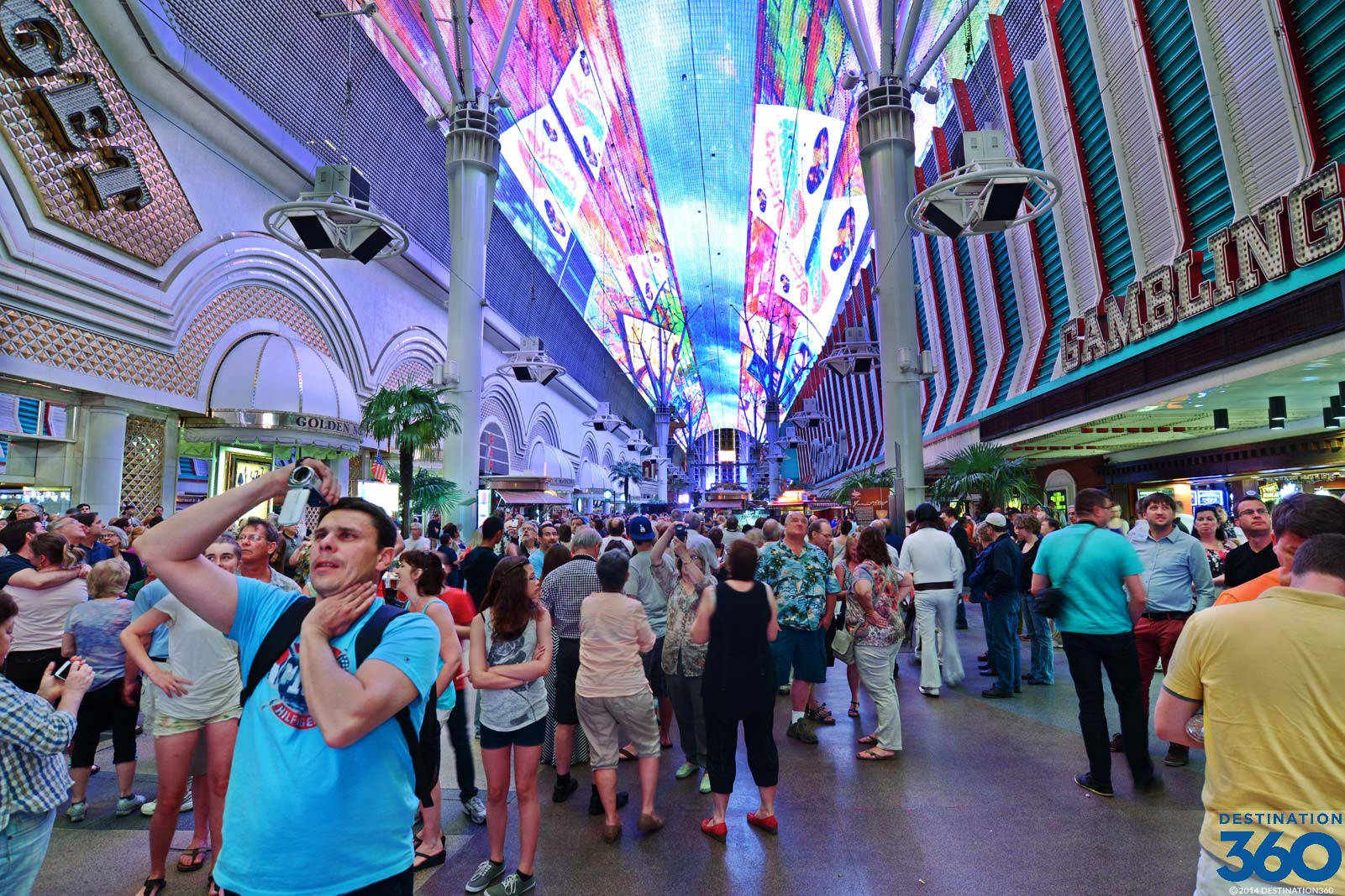 Fremont Street Tourists Around Wallpaper