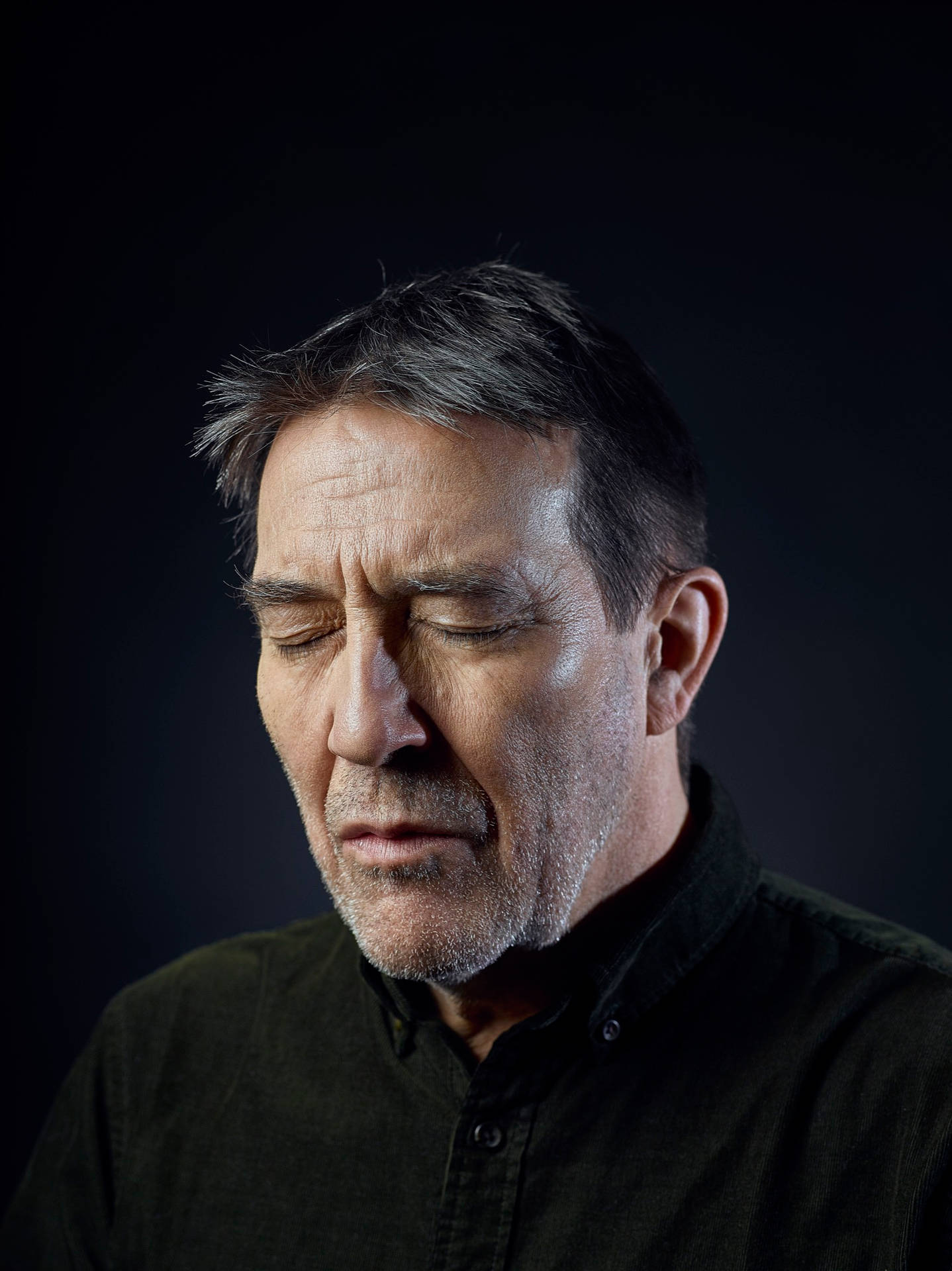 Geralt North Fan Cast Ciarán Hinds Wallpaper