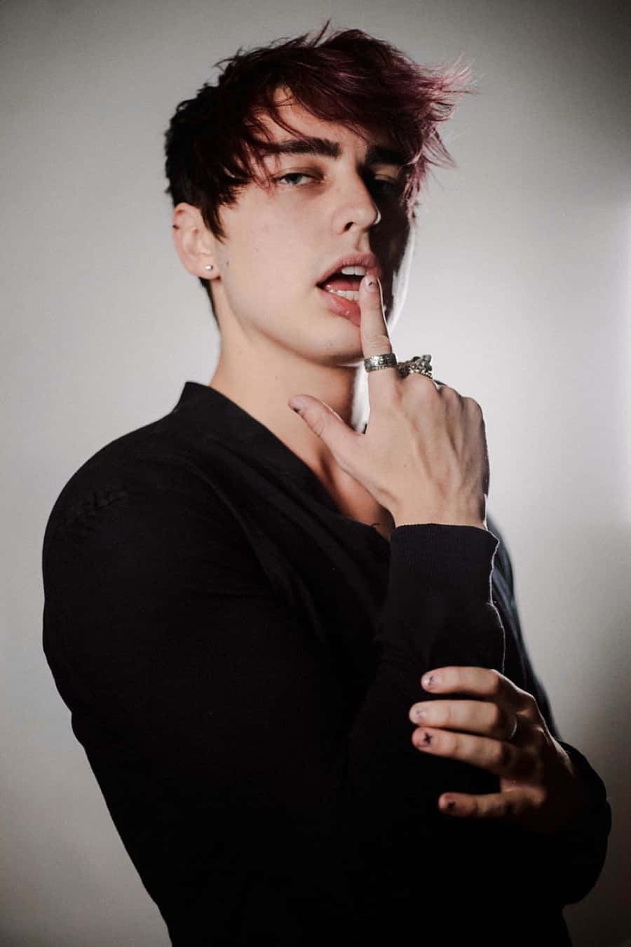Get Ready For Life With Colby Brock Wallpaper