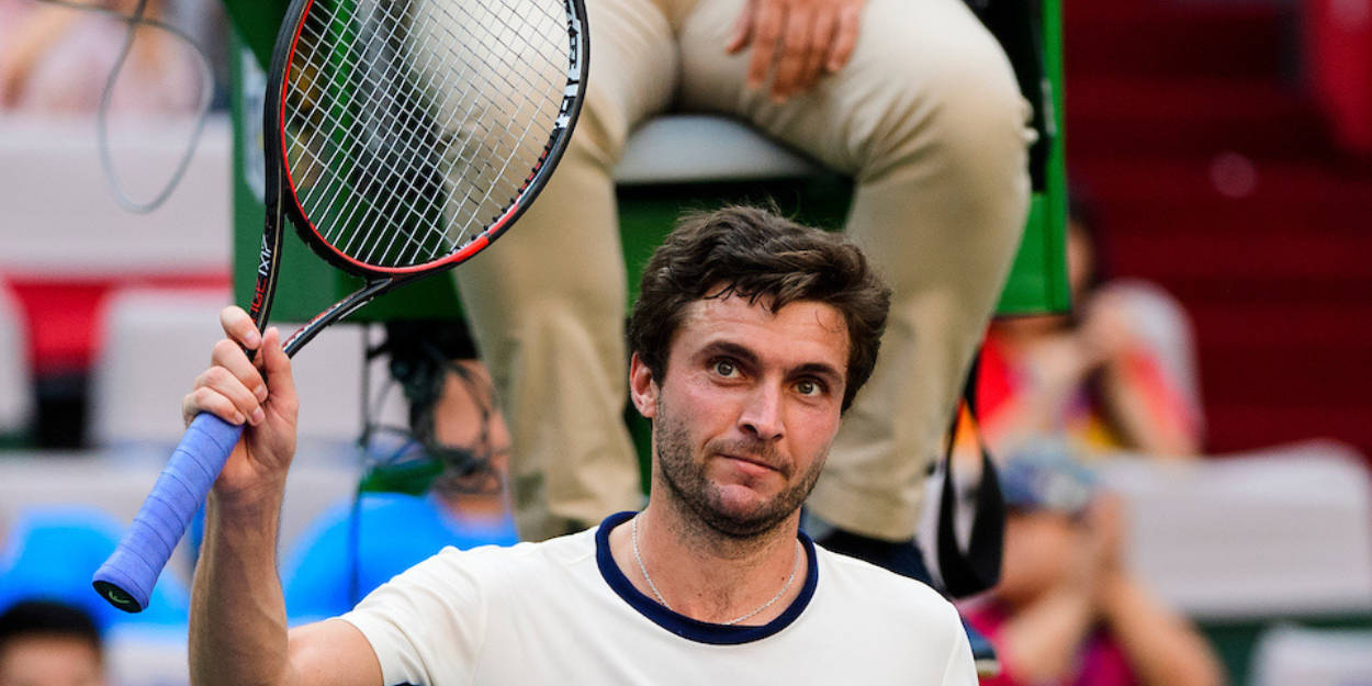 Gilles Simon Near Umpire Wallpaper