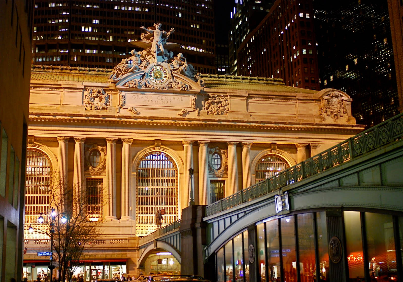 Grand Central Station Evening Wallpaper