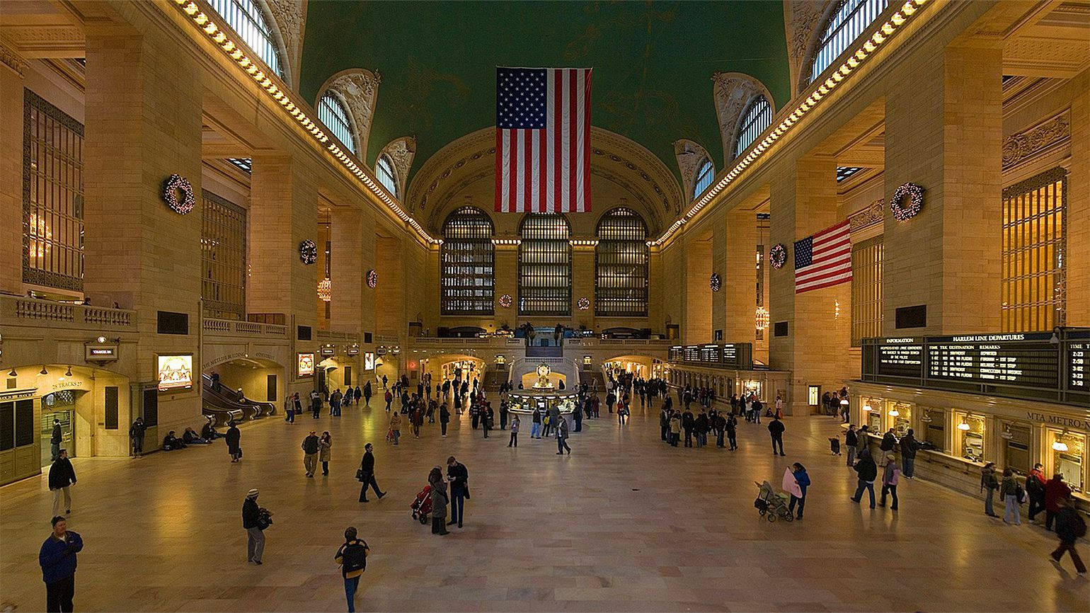 Grand Central Station Holiday Floor Wallpaper