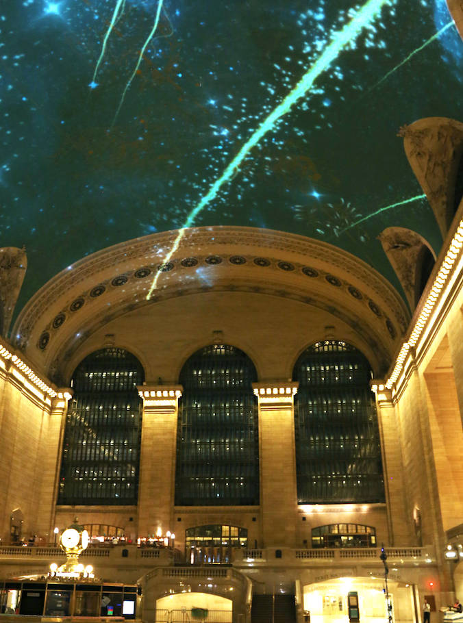 Grand Central Station Light Show Wallpaper