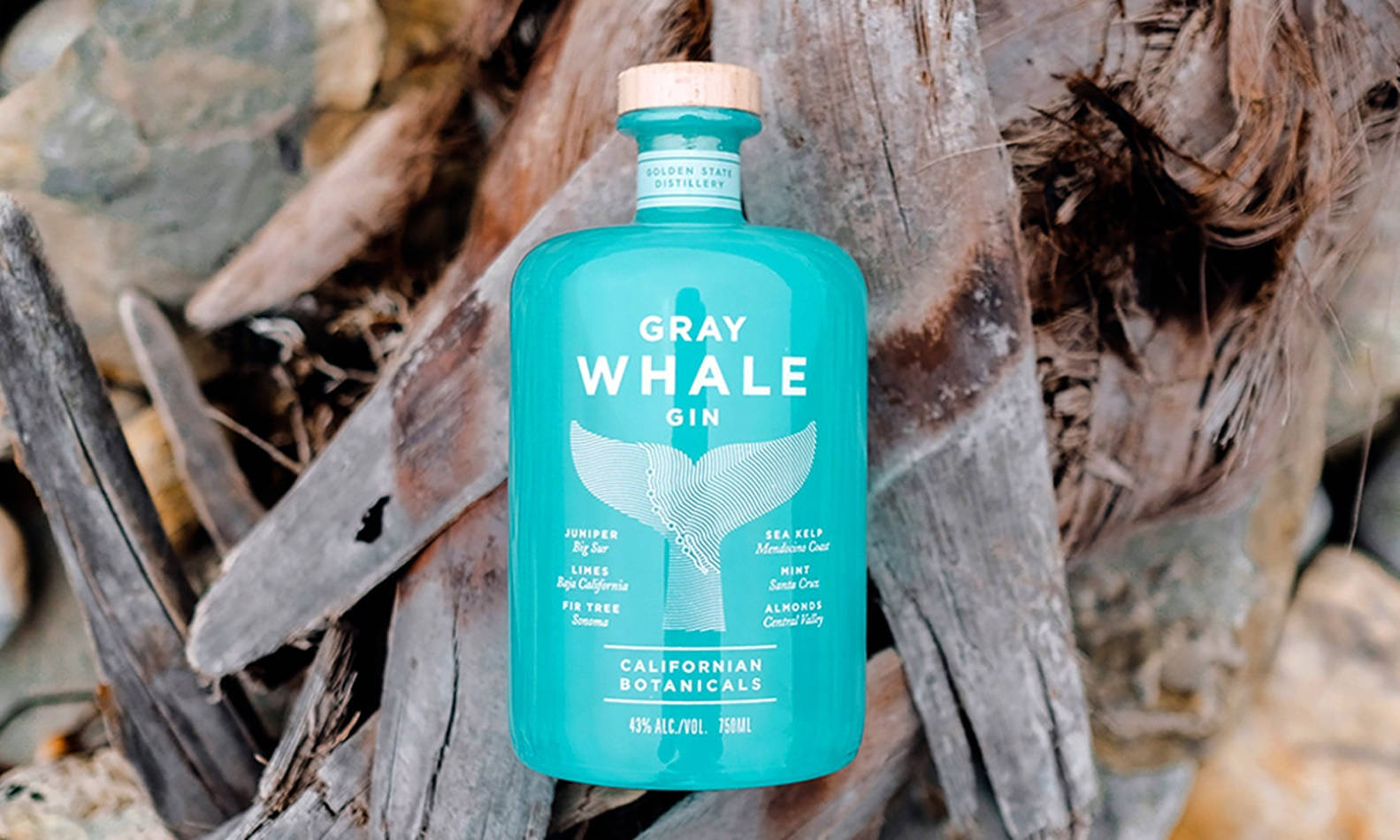 Gray Whale Gin Husk Wallpaper