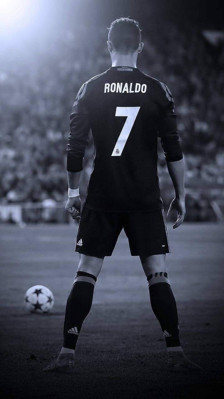 Grayscale Cristiano Ronaldo Hd Football Wallpaper