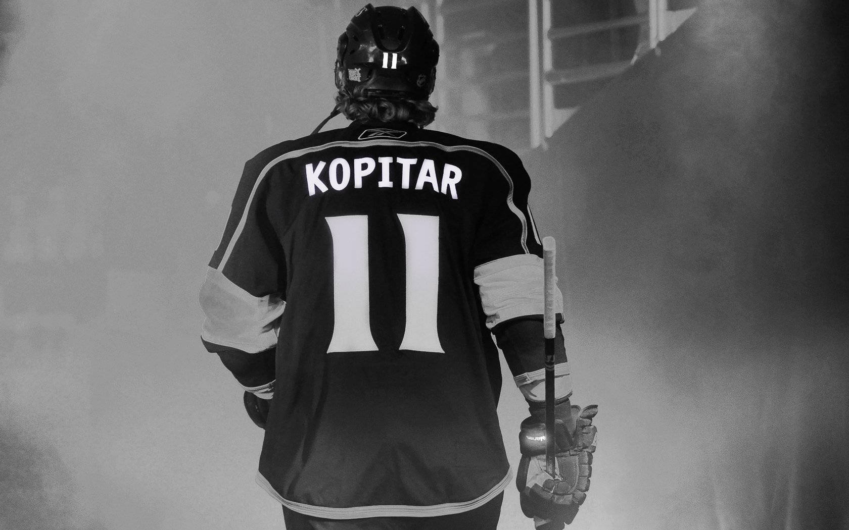 Grayscale Los Angeles Kings Anze Kopitar 11 Wallpaper