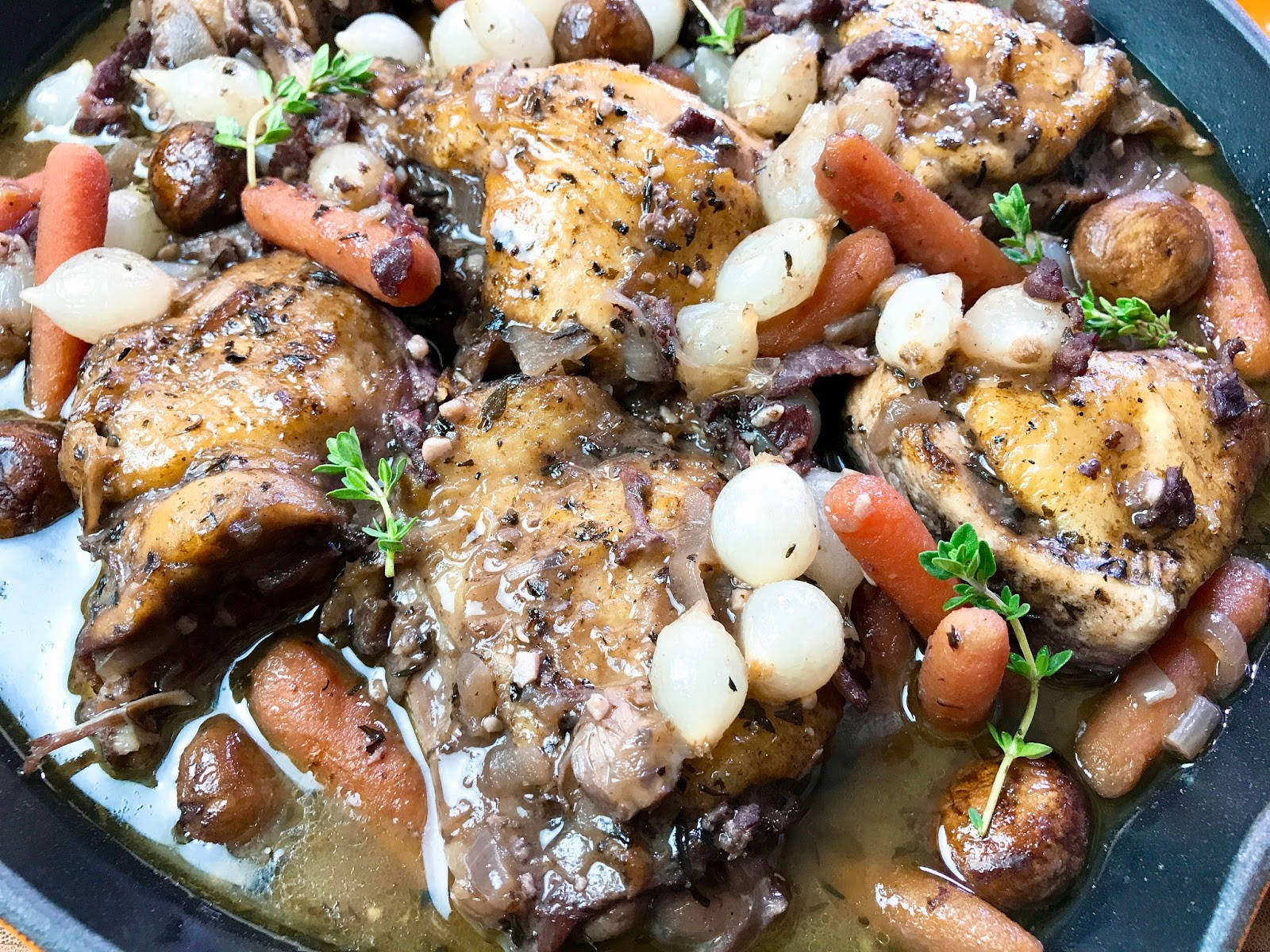 Greasy Coq Au Vin On A Pan Wallpaper