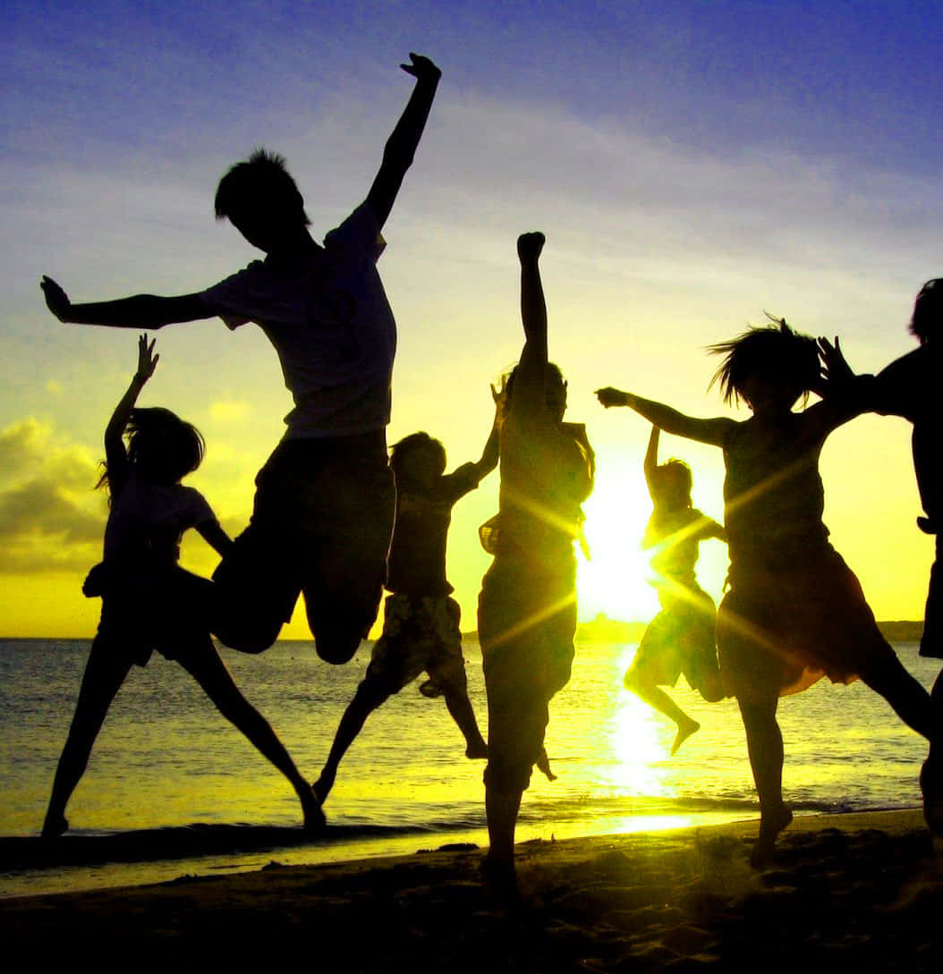 Group Of Friends Silhouette Jump Shot Wallpaper