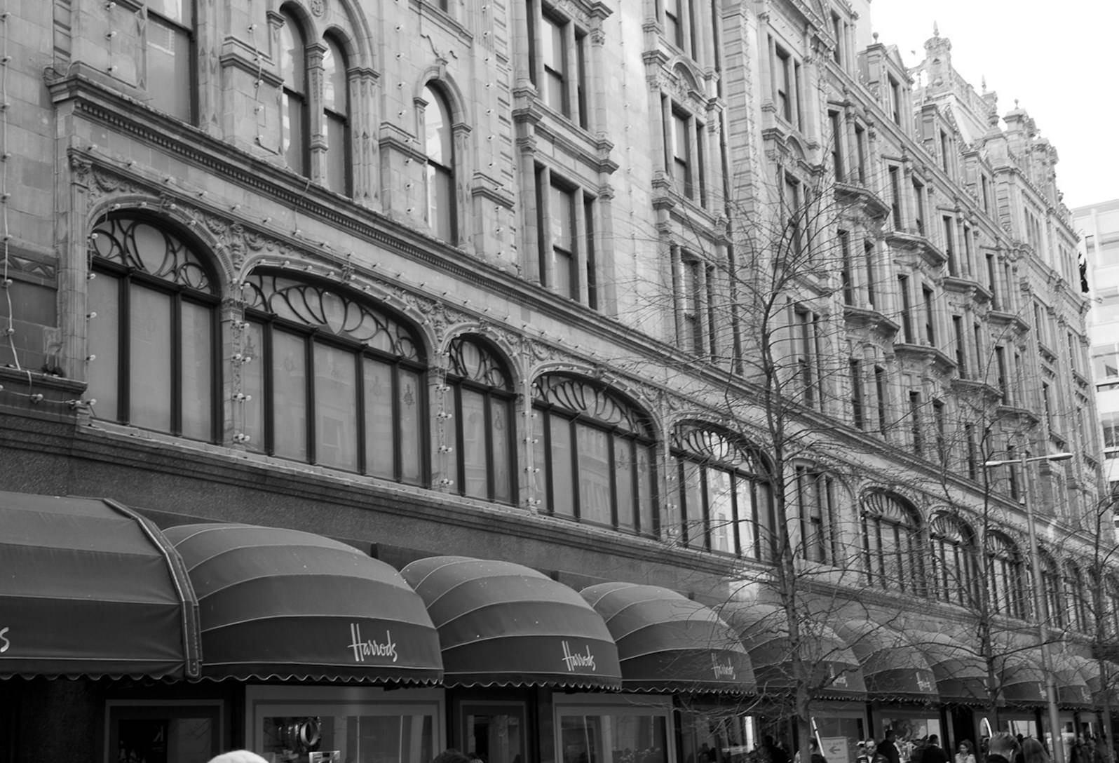 Harrods Black And White Wallpaper