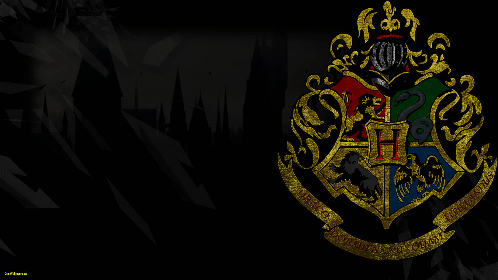 Harry Potter Hogwarts Crest Wallpaper