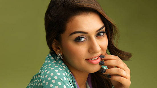 Heroine Hansika Motwani Wallpaper