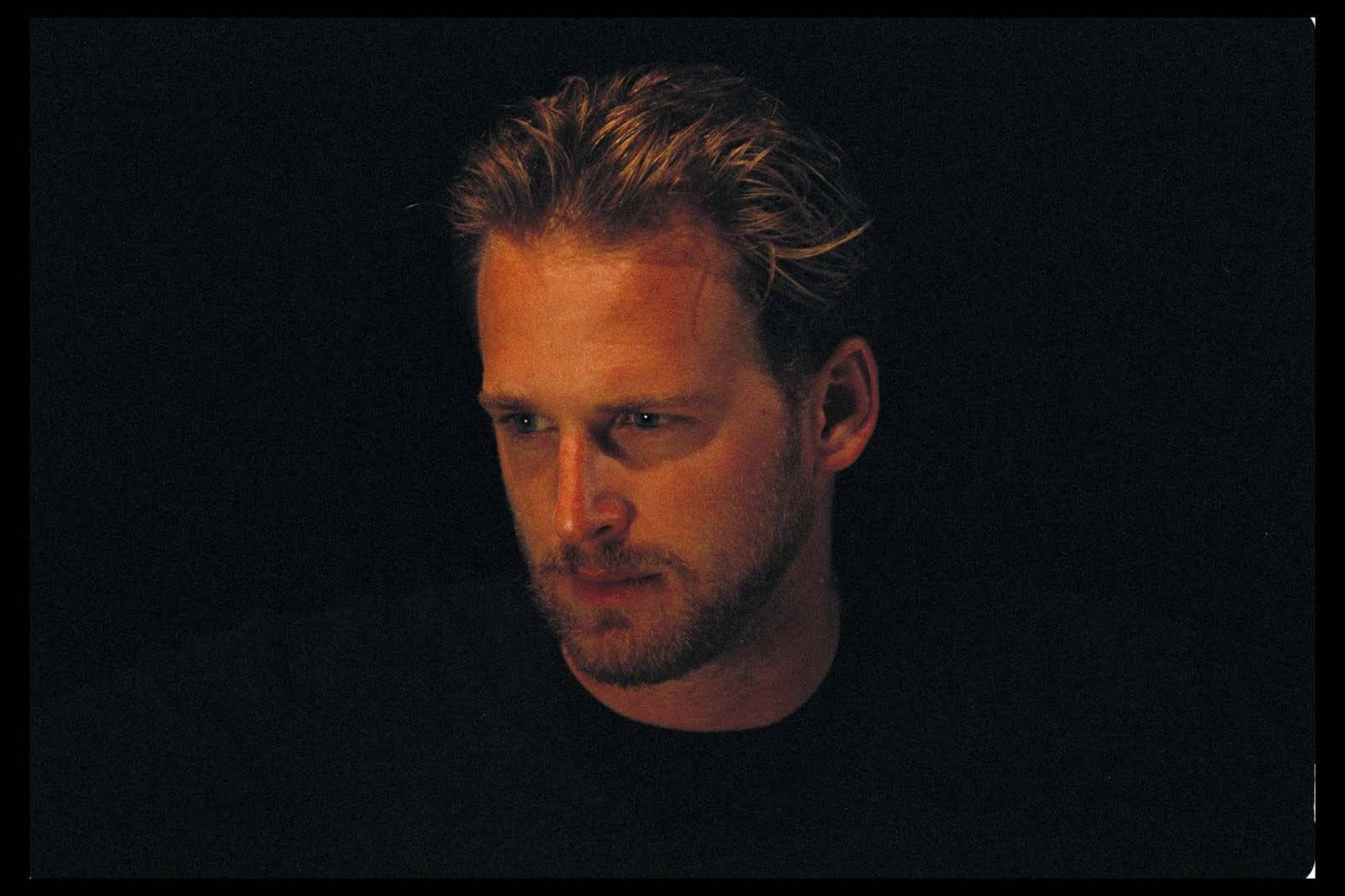 Hollywood Actor Josh Lucas Coastlines Still Wallpaper