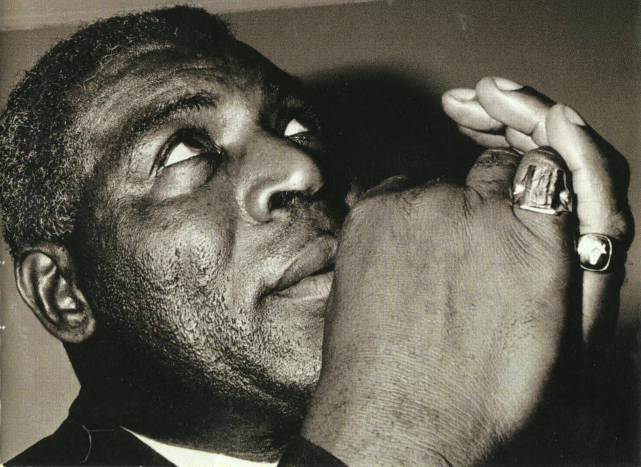 Howlin Wolf Blues Singer Retro Photo Wallpaper