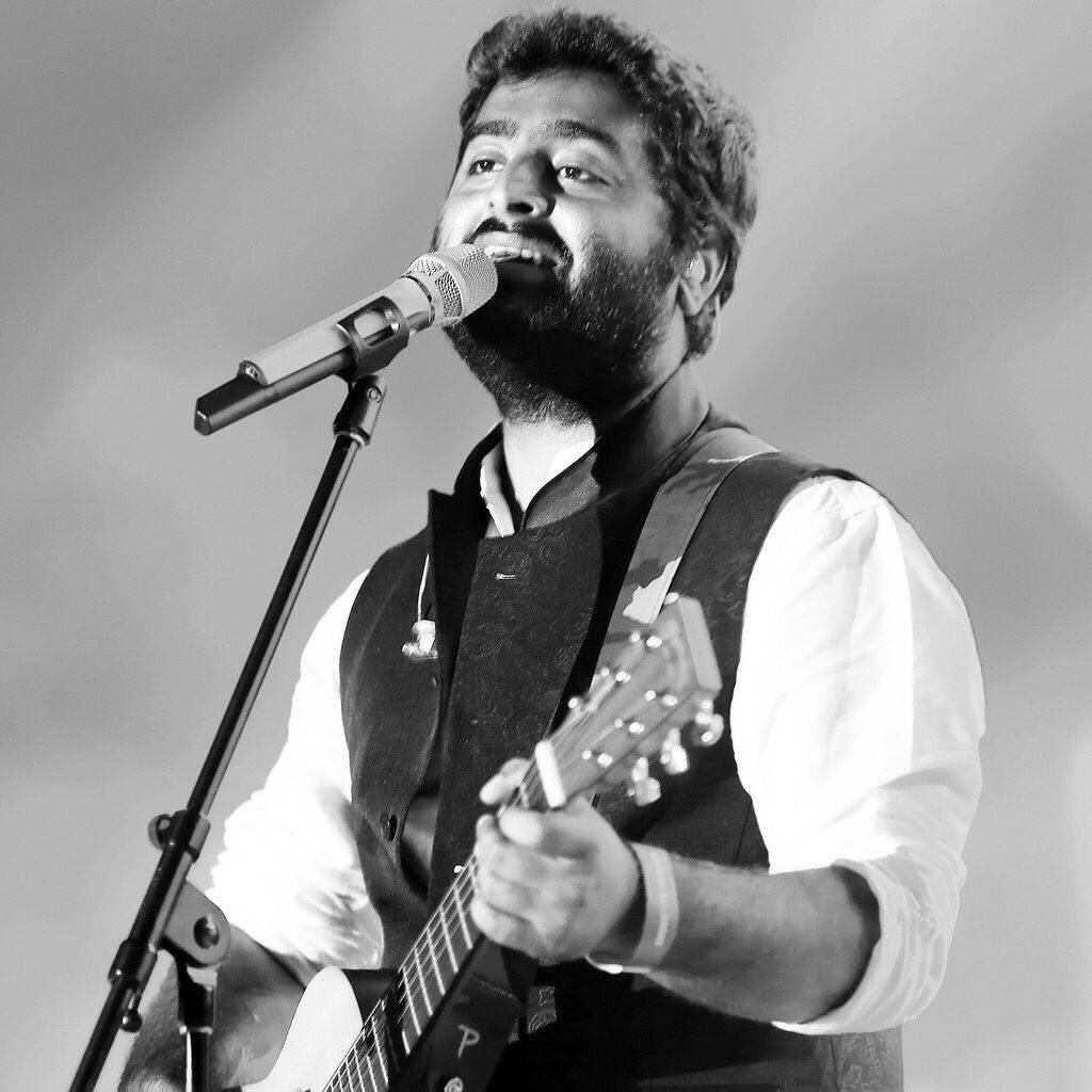 Intense Monochrome Portrait Of Arijit Singh Wallpaper