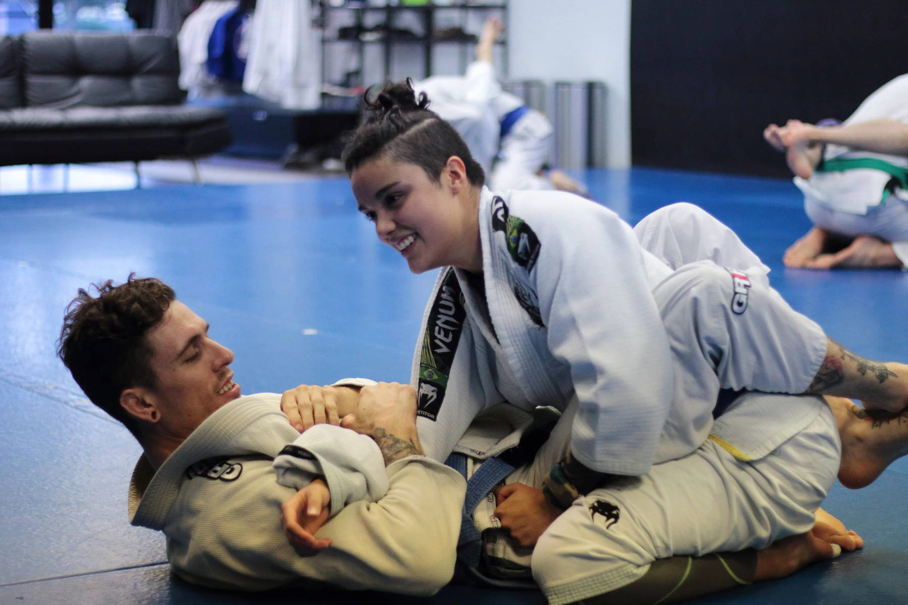 Intense Training Session In Brazilian Jiu-jitsu Wallpaper