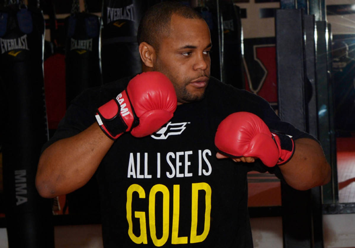 International Wrestler Daniel Cormier Wallpaper