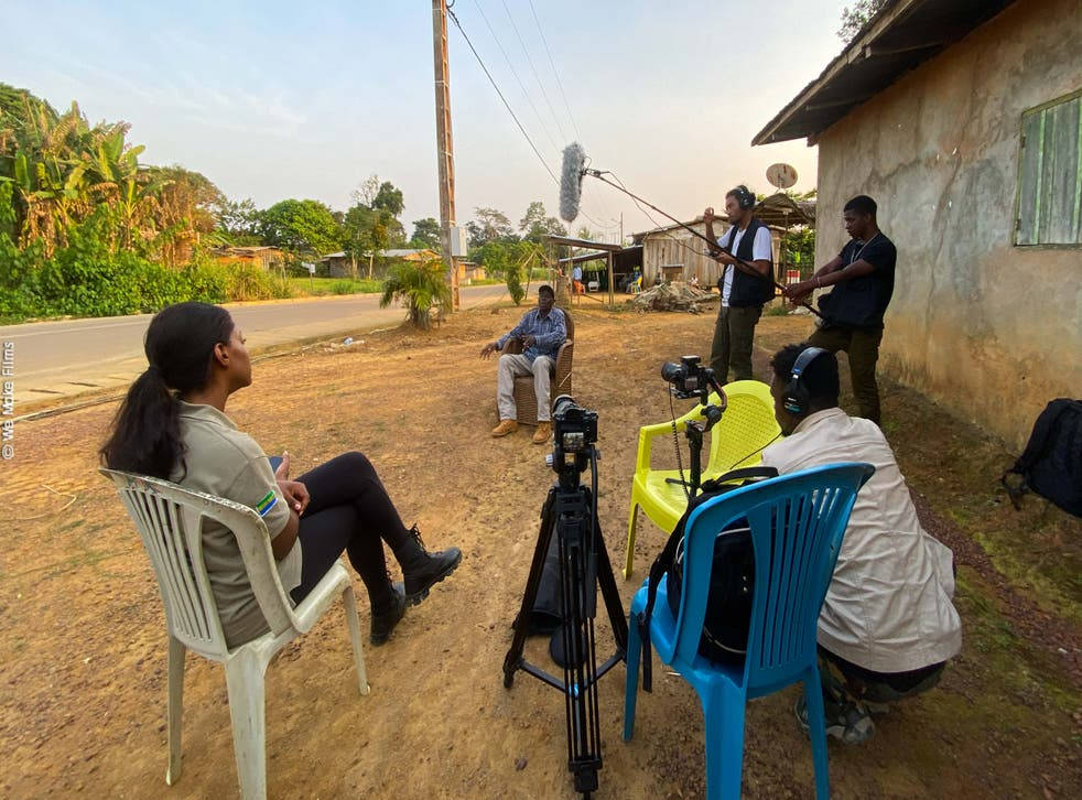 Interview In Gabon Wallpaper