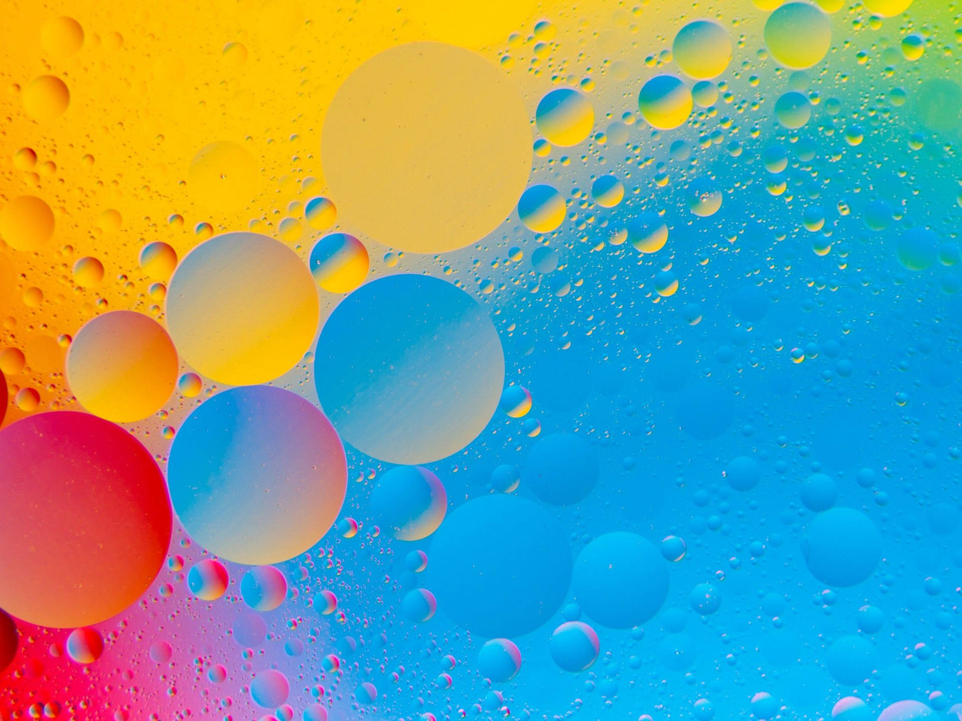Ipad Pro Colorful Bubbles Wallpaper