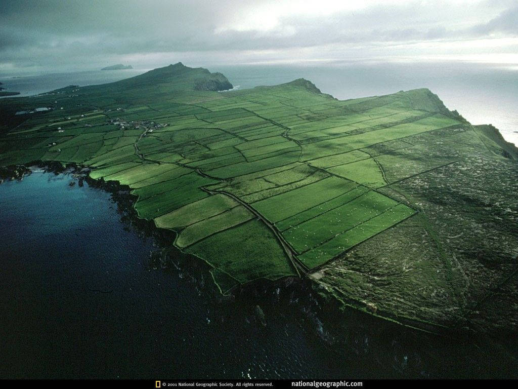 Irish Geographic Island Wallpaper
