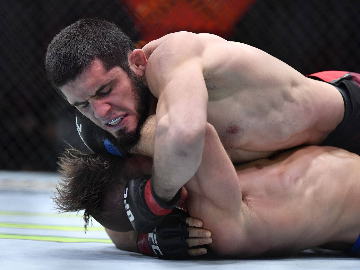 Islam Makhachev Tackle Wallpaper