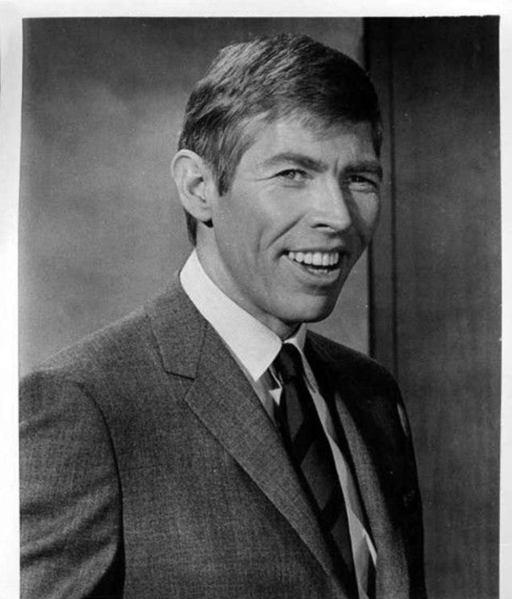 James Coburn Old Hollywood Actor Wallpaper