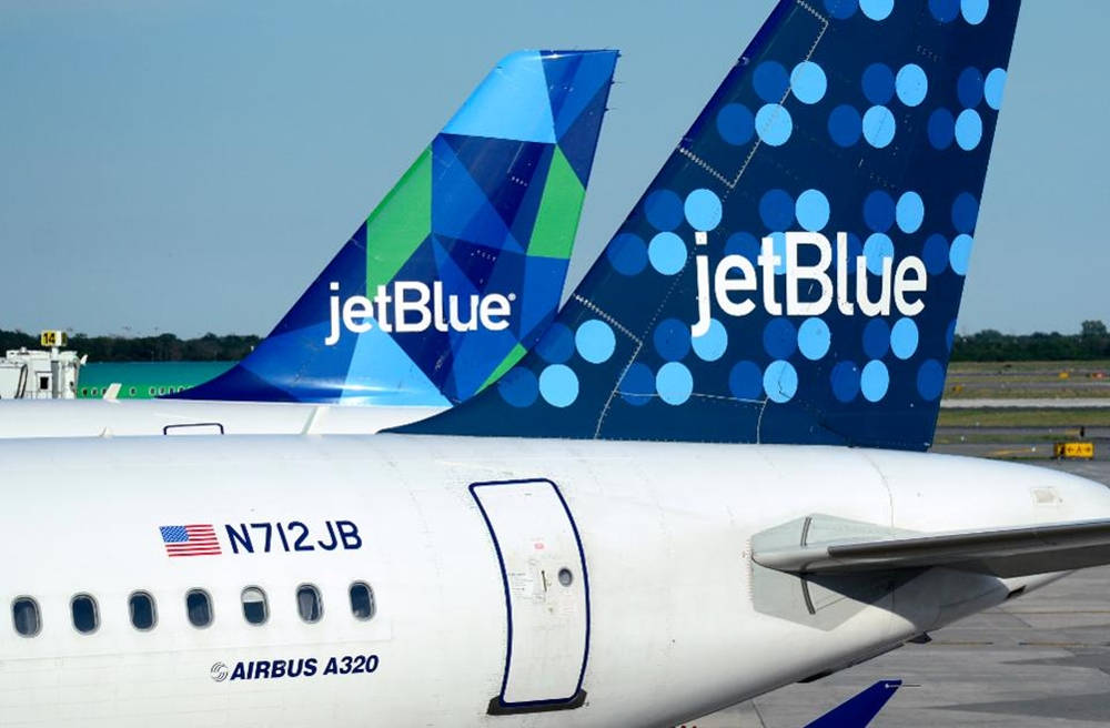 Jetblue Plane Geometrical And Dotted Prints Wallpaper