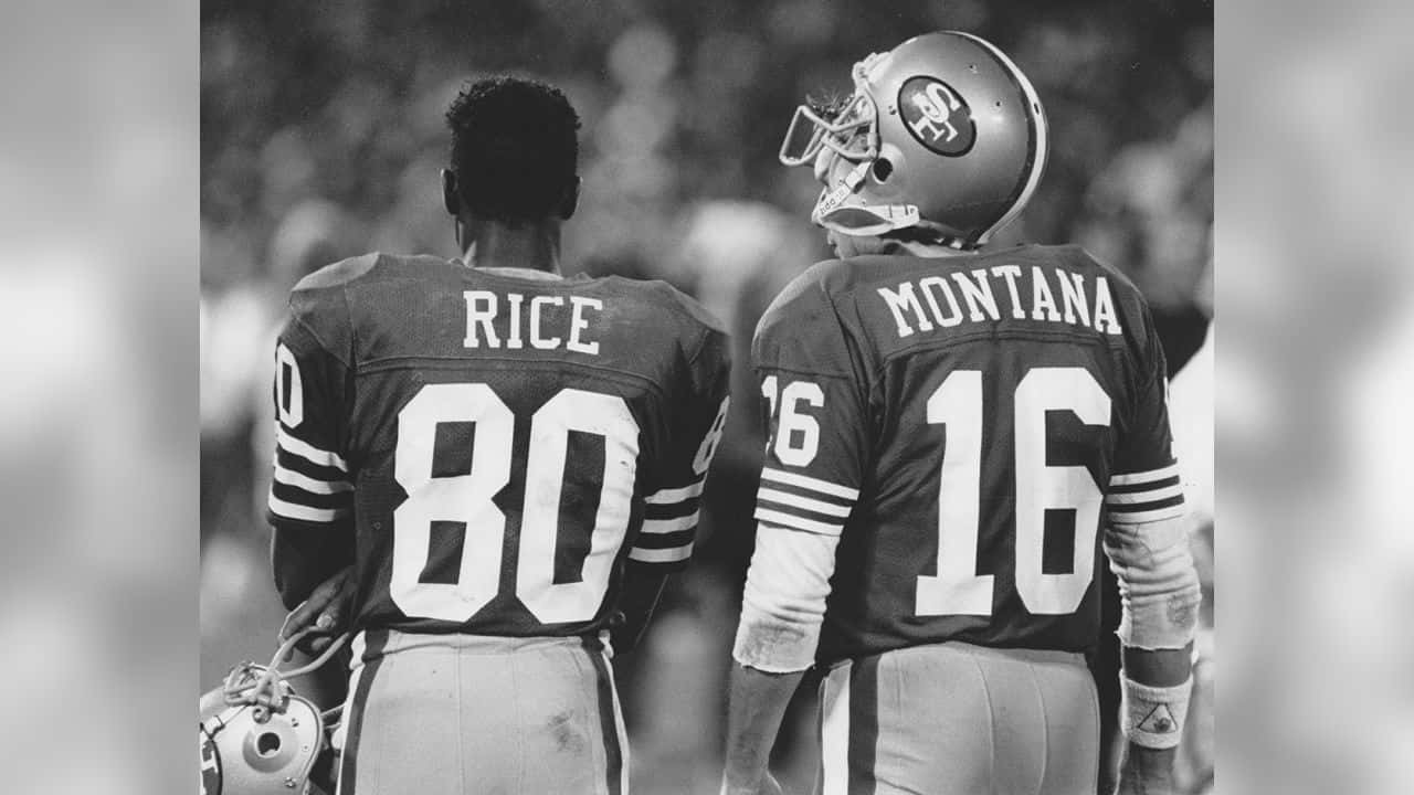 Joe Montana, Hall Of Fame Quarterback For The San Francisco 49ers Wallpaper
