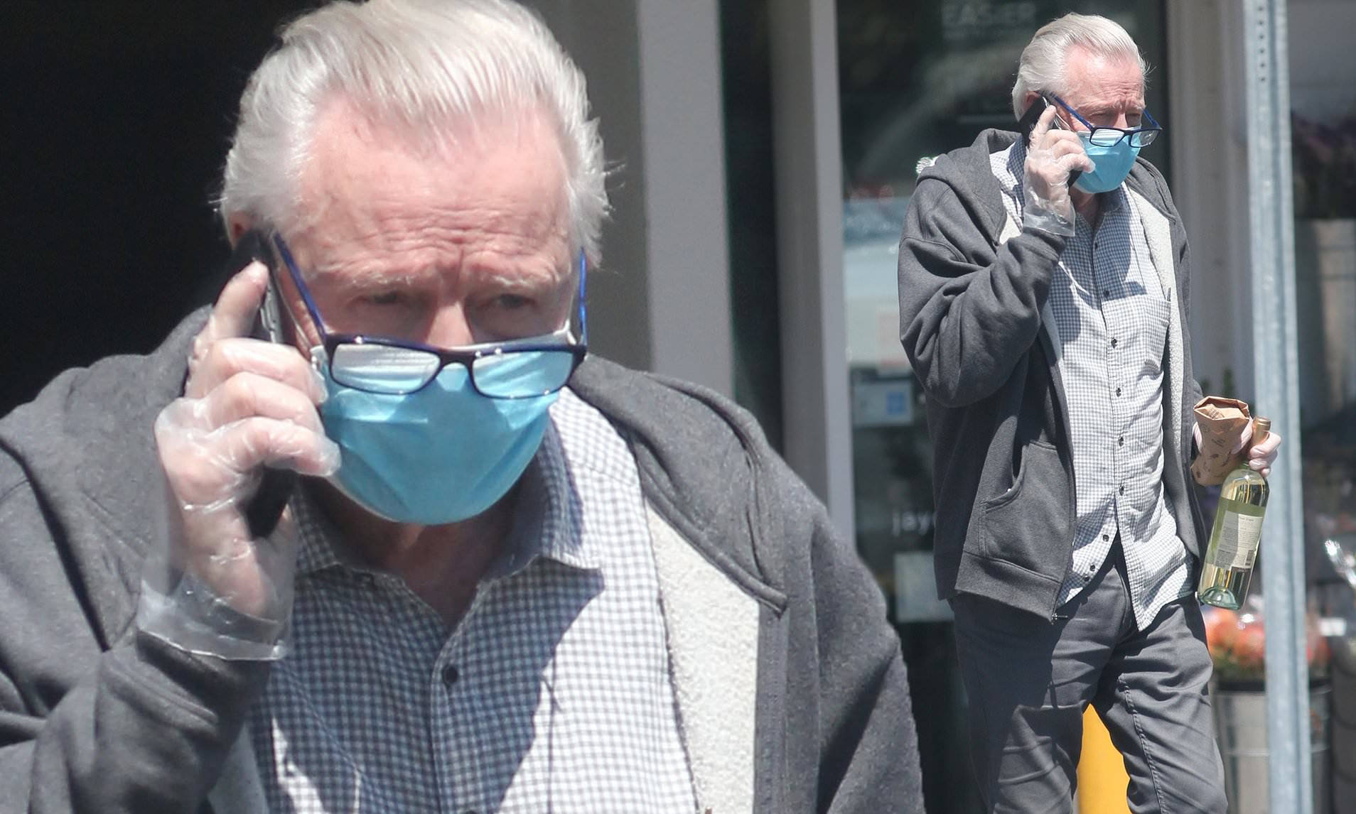 Jon Voight Wearing Mask Wallpaper