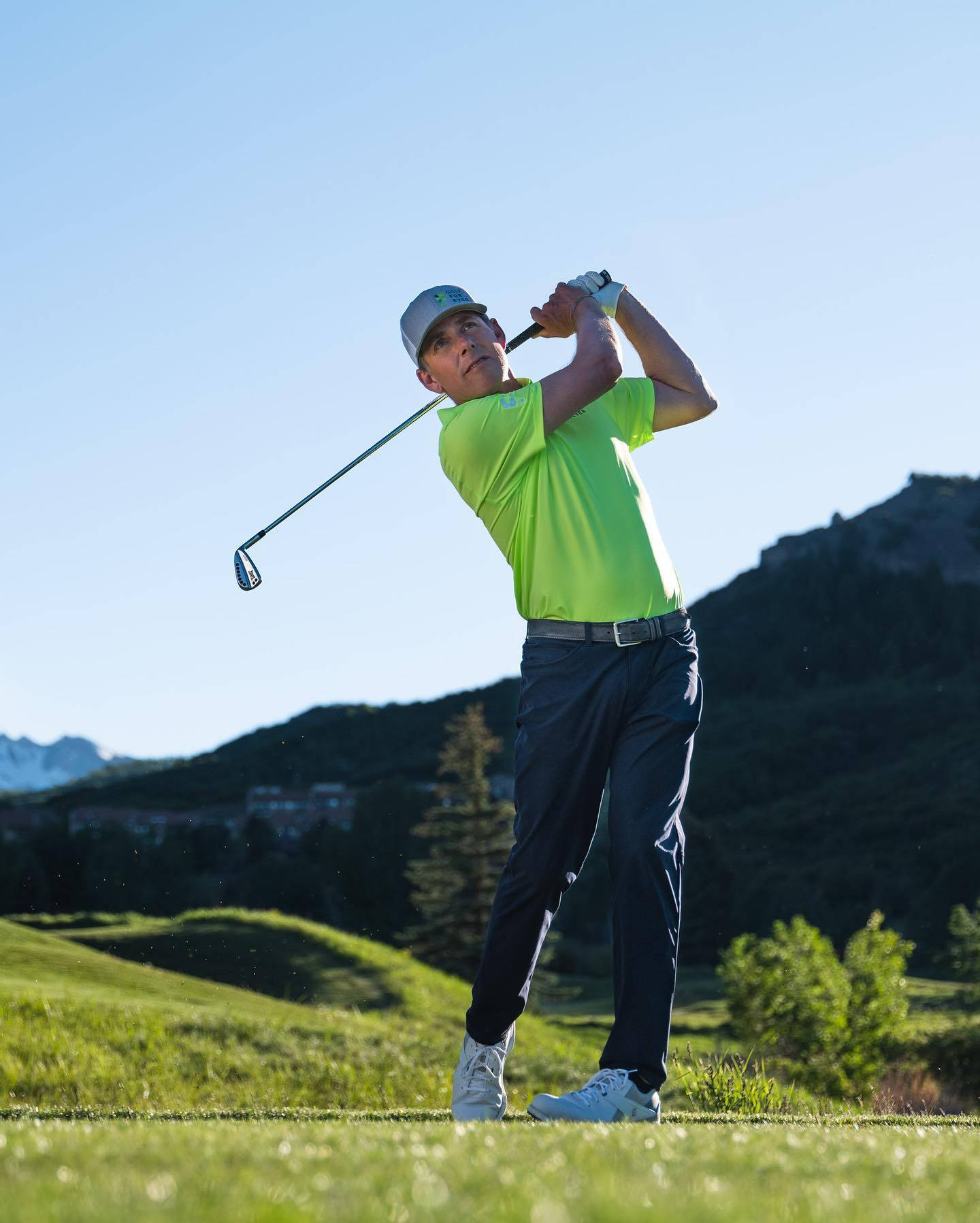 Justin Leonard Perfecting His Golf Swing Wallpaper