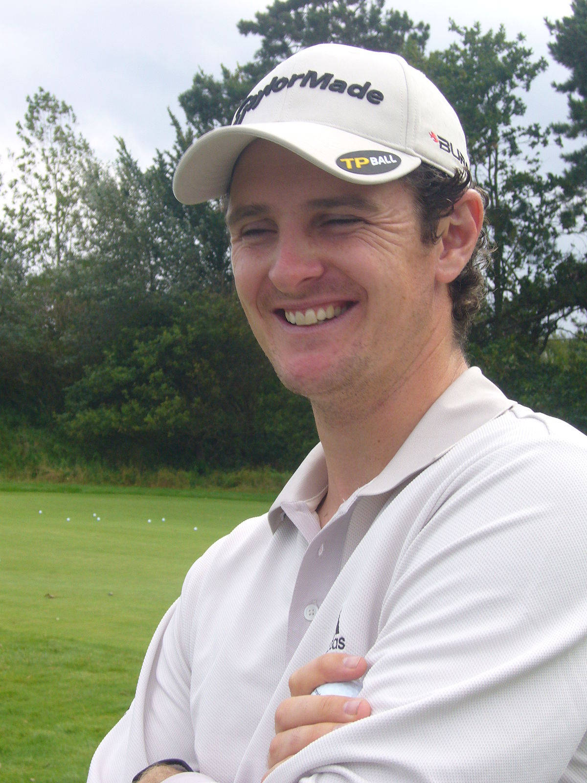 Justin Rose Wearing White Wallpaper