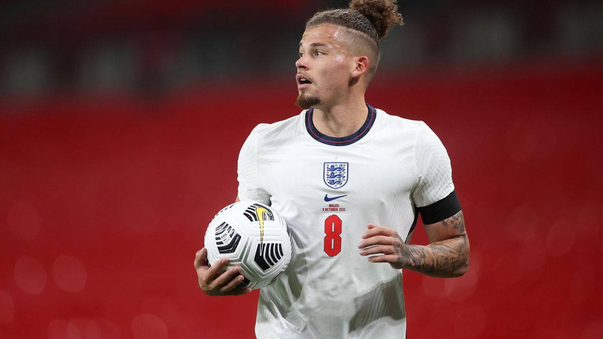 Kalvin Phillips Holds Ball Wallpaper