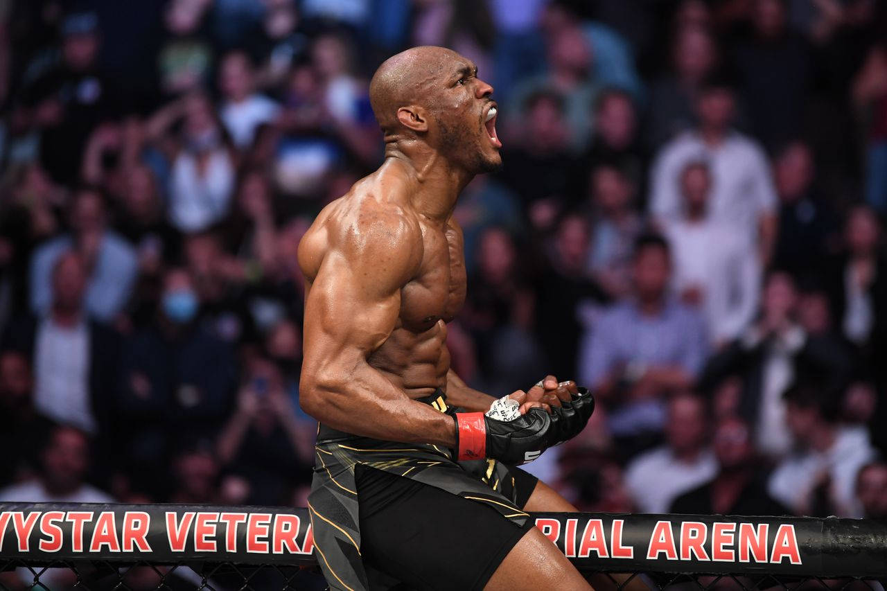 Kamaru Usman Screaming In Victory Wallpaper